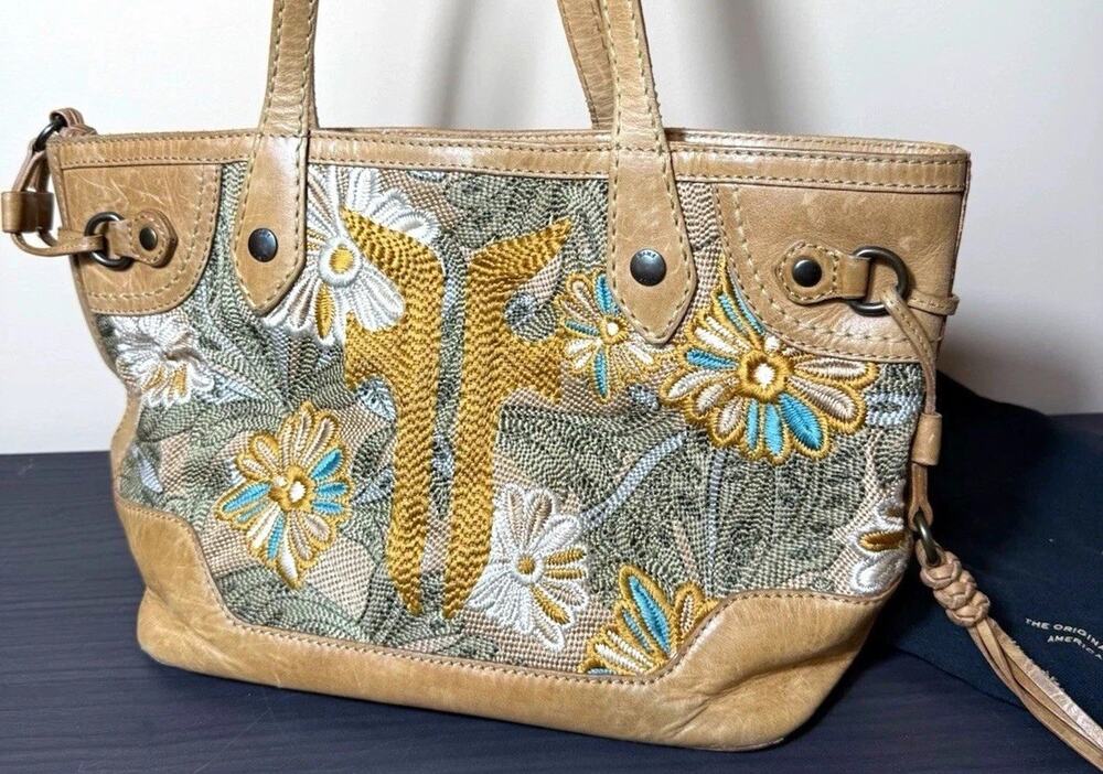 Frye Melissa Floral Embroidery Carryall Leather Tote Bag Tan With Dust Bag